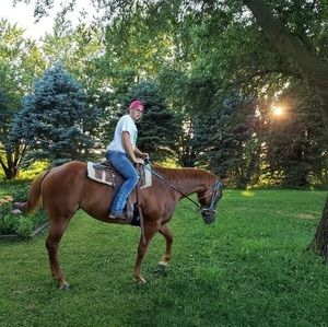 Meet your Posher, Toni